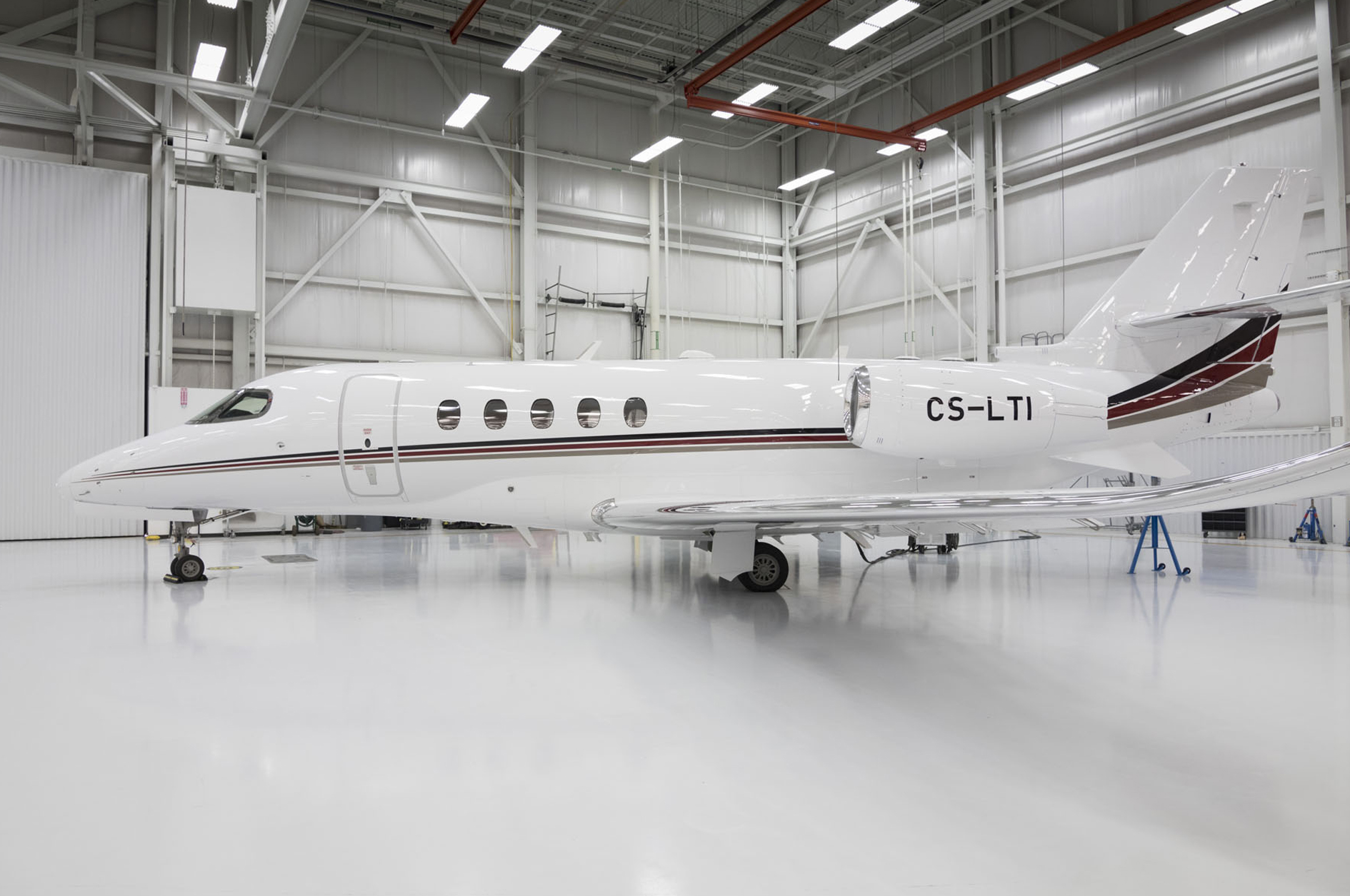 Textron Aviation Delivers the Ninth Citation Latitude to NetJets ...