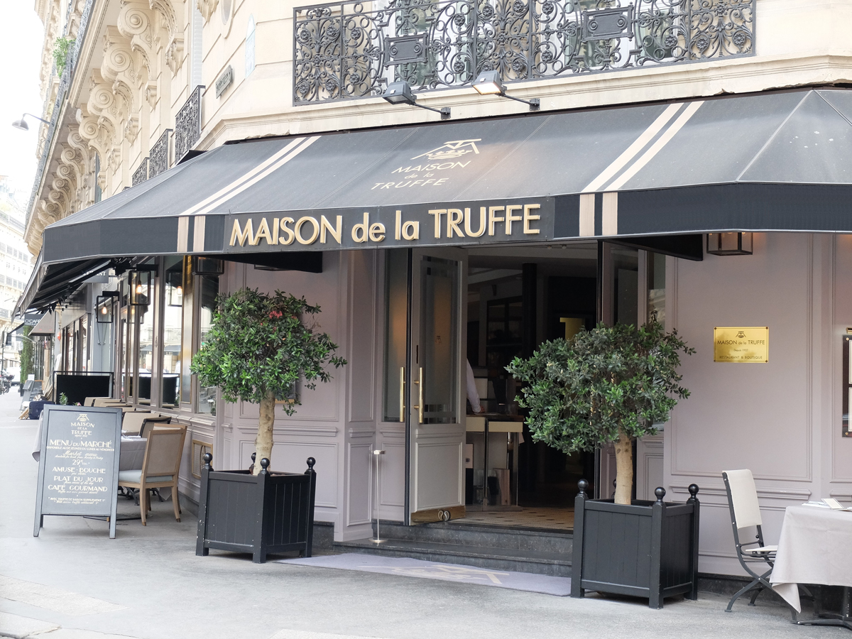 Restaurant-La-Truffe-Marbeuf-1.jpg