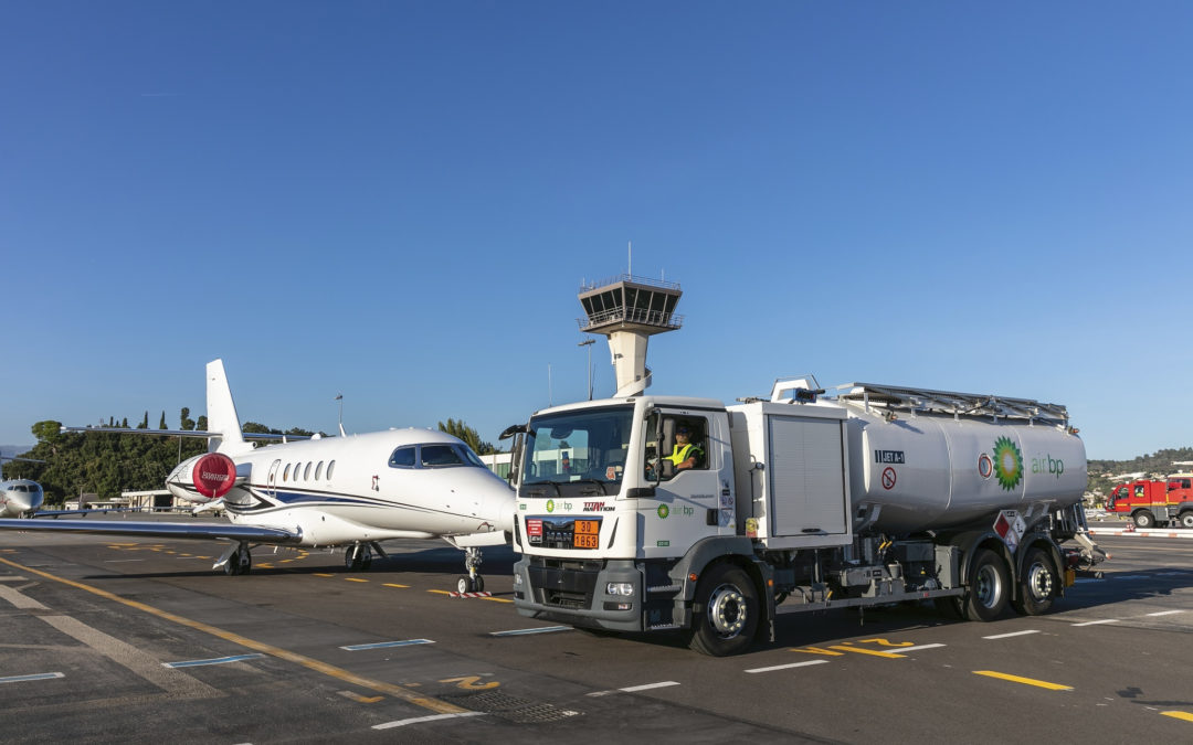 AIR Bp renews contract at Cannes mandelieu airport