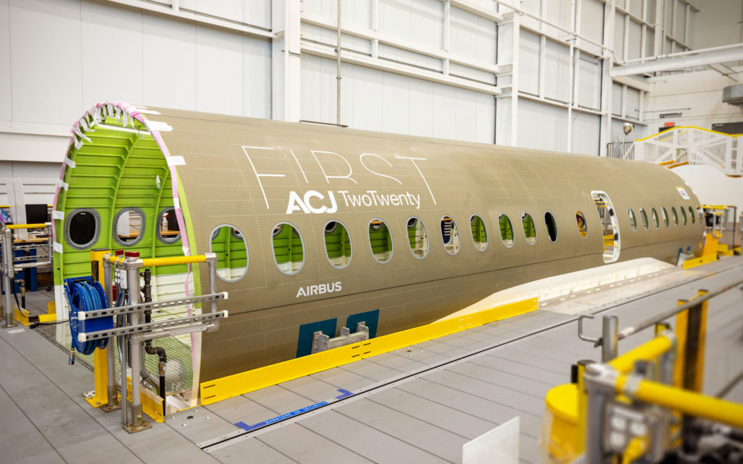 Airbus welcomes first ACJ TwoTwenty section in Mirabel / Canada