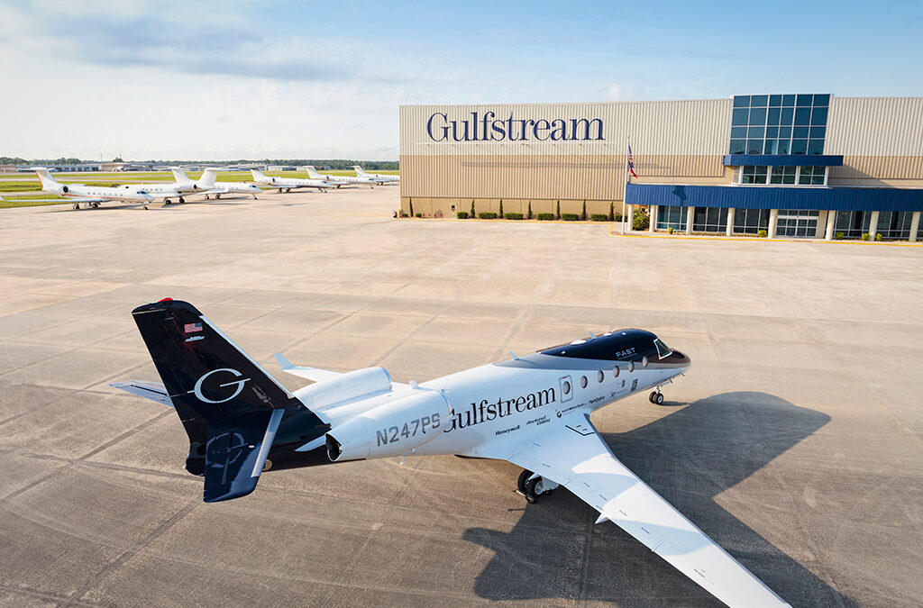 GULFSTREAM CUSTOMER SUPPORT MARKS SUCCESSFUL YEAR OF EXPANSION AND CONTINUED INVESTMENT