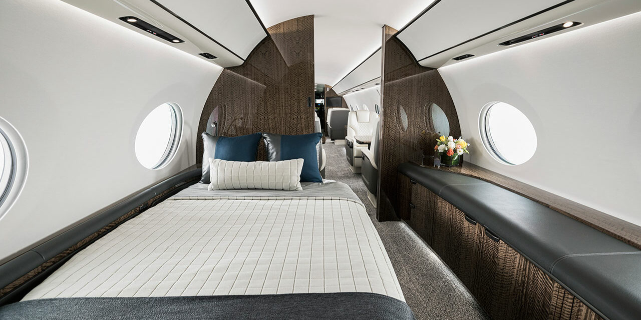 Gulfstream flies second outfitted G700 test aircraft￼