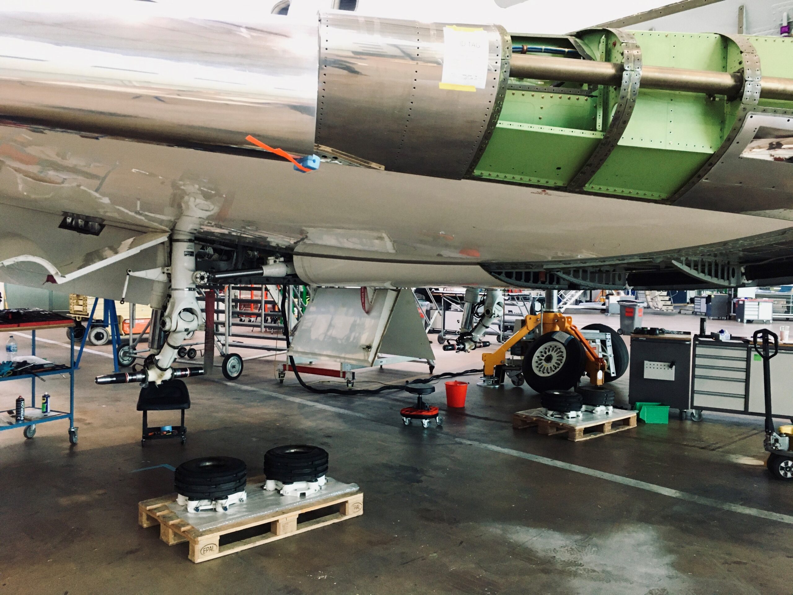 Nomad Technics performs its first 120-month inspection on a Bombardier