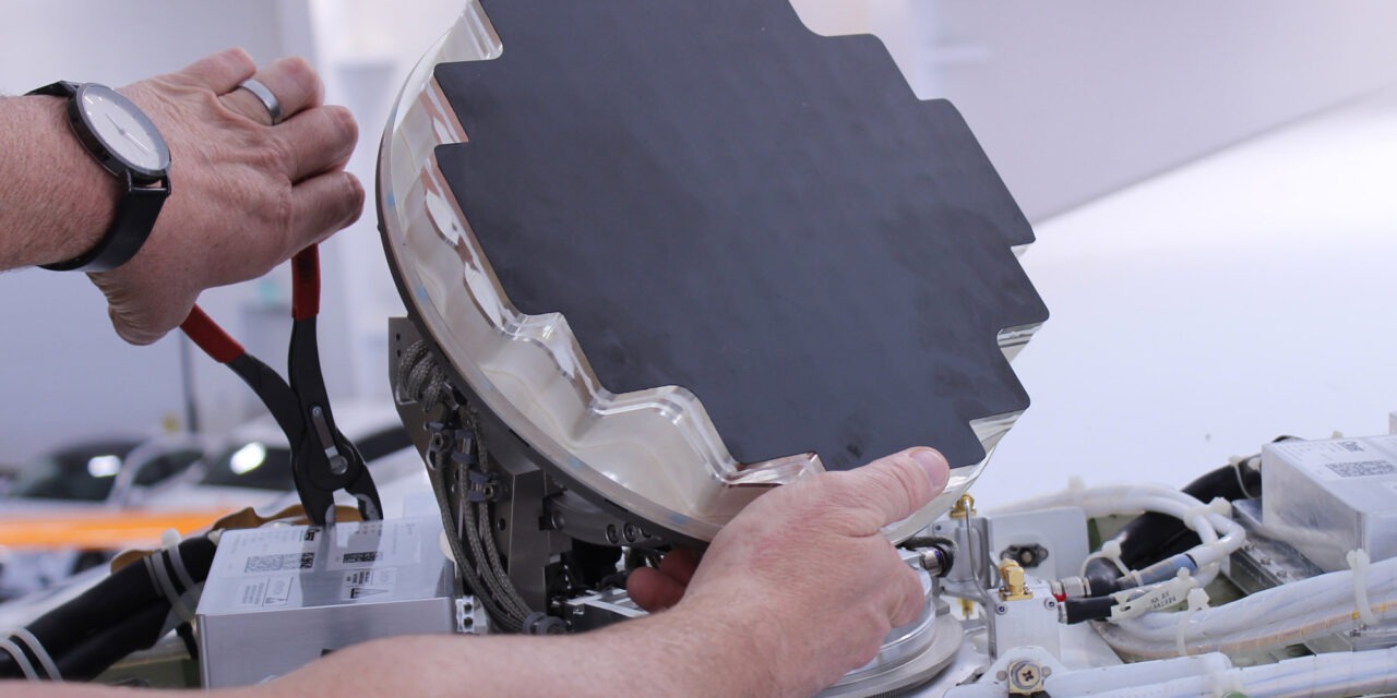 Gogo Plane Simple Ka-band terminal certified for Dassault Falcon 7X and 8X models