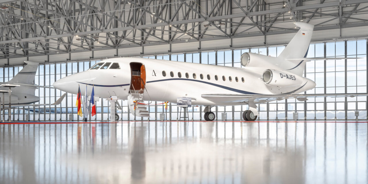 LUMINAIR Welcomes First Falcon 900LX