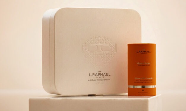L. RAPHAEL: Timeless youthfulness on the red carpet