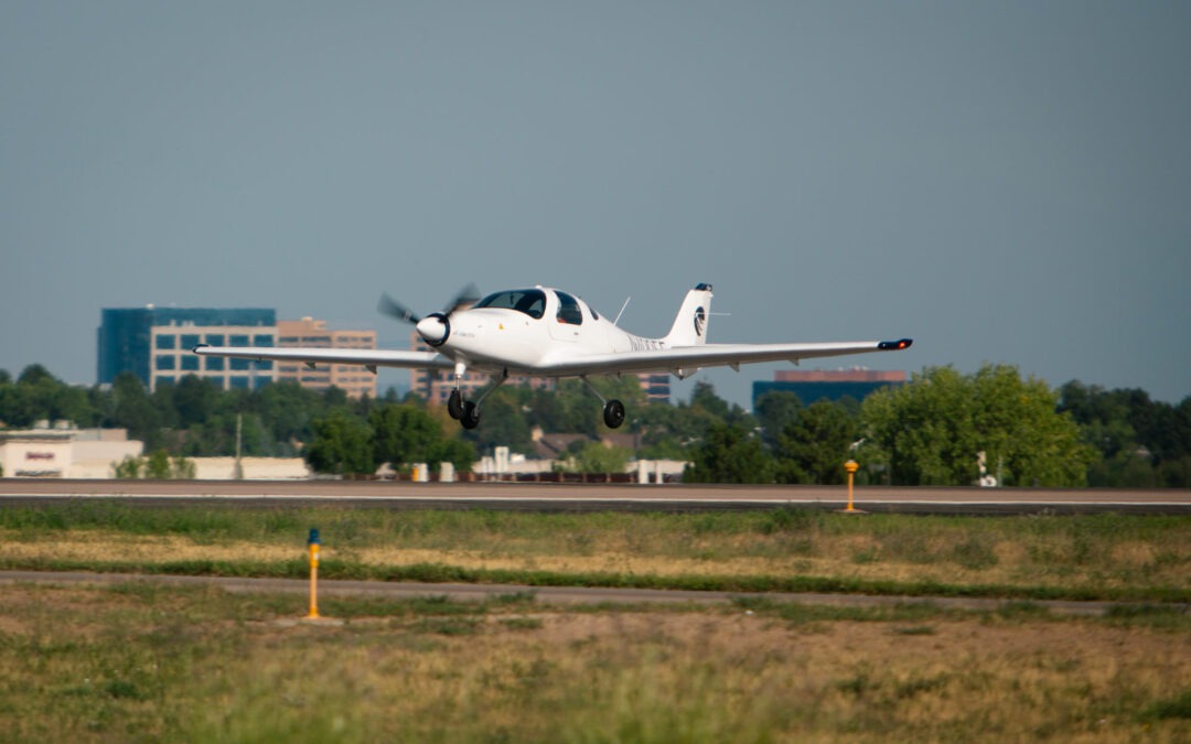 magniX Samson Batteries Power First Flight of Bye Aerospace eFlyer 2